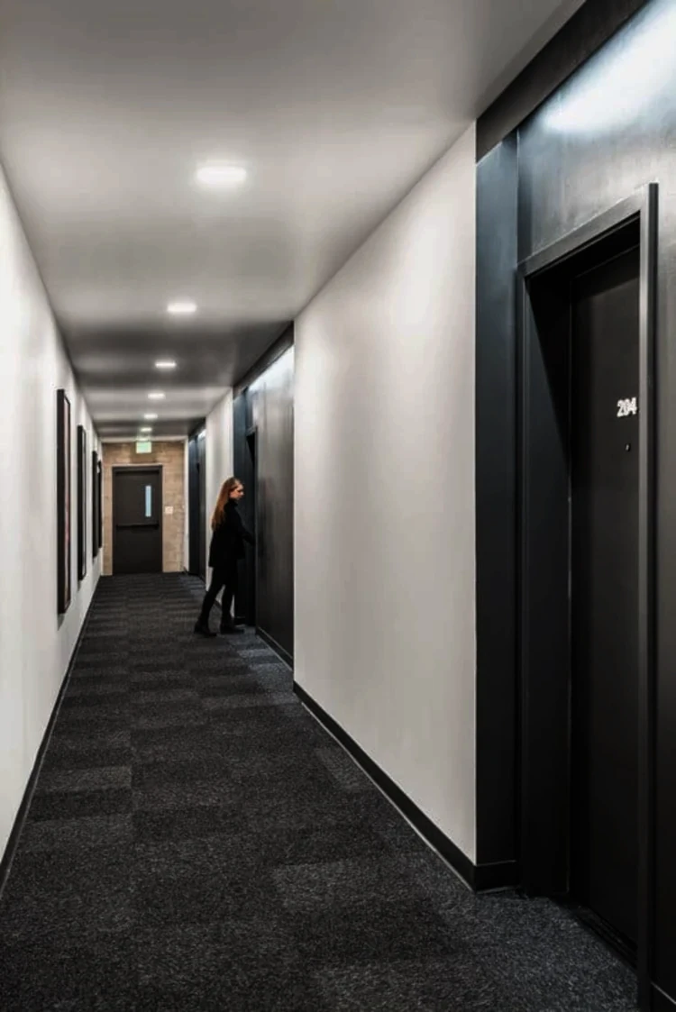 Apartment complex hallway painting by Maco Painting
